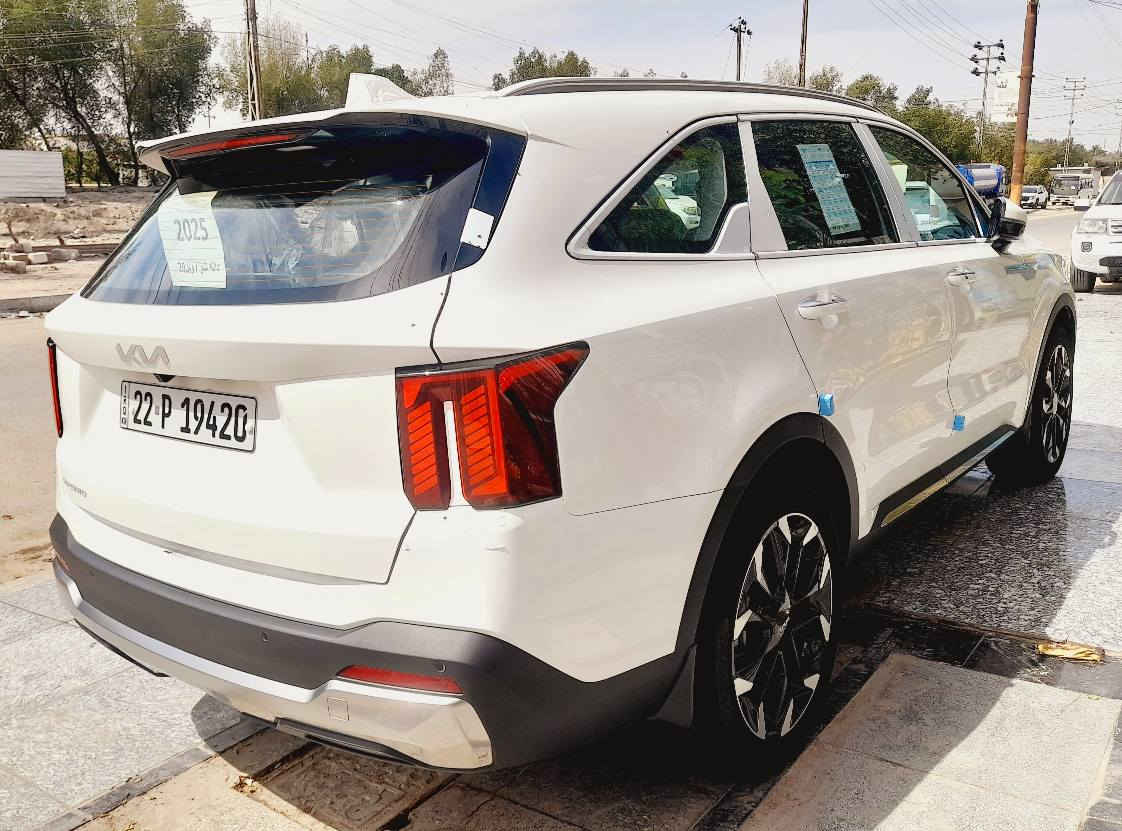 السلام عليكم. كيا سورنتو 2025 داته شو. اخت الزيروو. مكينه (6) سلندر. رقم اربيل الدولي. ماشيه (9الف)  بعدهي ع وضع الشركه كفاله عامه بلكارتون  الاستفسار. ***********. ومكفوله كفاله عامه ضربه صبغ تبديل بارد كير مكينه زلغ والرصعه حتا الدعاميات كفاله. مواصفات. ويل20 كروم.  سايد بريك بصمه. تشغيل عن بعد.  بصمه تشغيل. لد خلفي امامي. يدات نيكل. شفتات ستيرن. تحكم ستيرن 4 جهات. نظام قياده ثلاث وضعيات. 7 راكب. تبريد 3قطع خلفي امامي.  اخوان السياره طك كارتون وجديده معنه كلمه.. وبلعافيه علياخذهه. بيع او مراوس *********** البصرة, العراق
