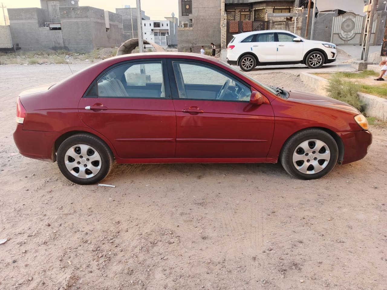 السلام عليكم 👇👇
…………..
كيا اسبكتره موديل 2006 امريكي محرك 2000 بيها خيط بخار رقم انبار انكليزي سنوية لحد 2028
……. السعر  /  80
 رقم الهاتف / ***********
