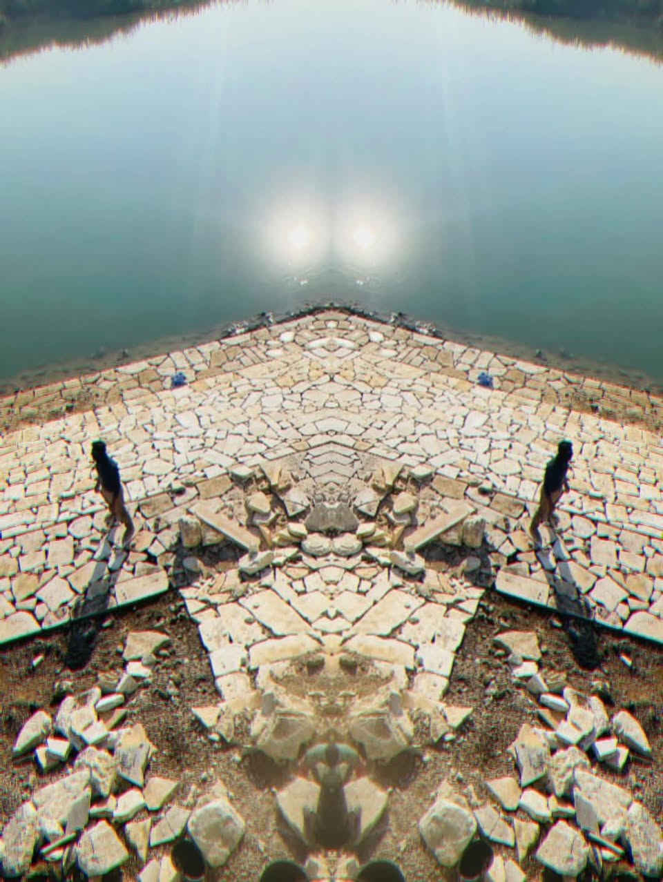 *********** ************
