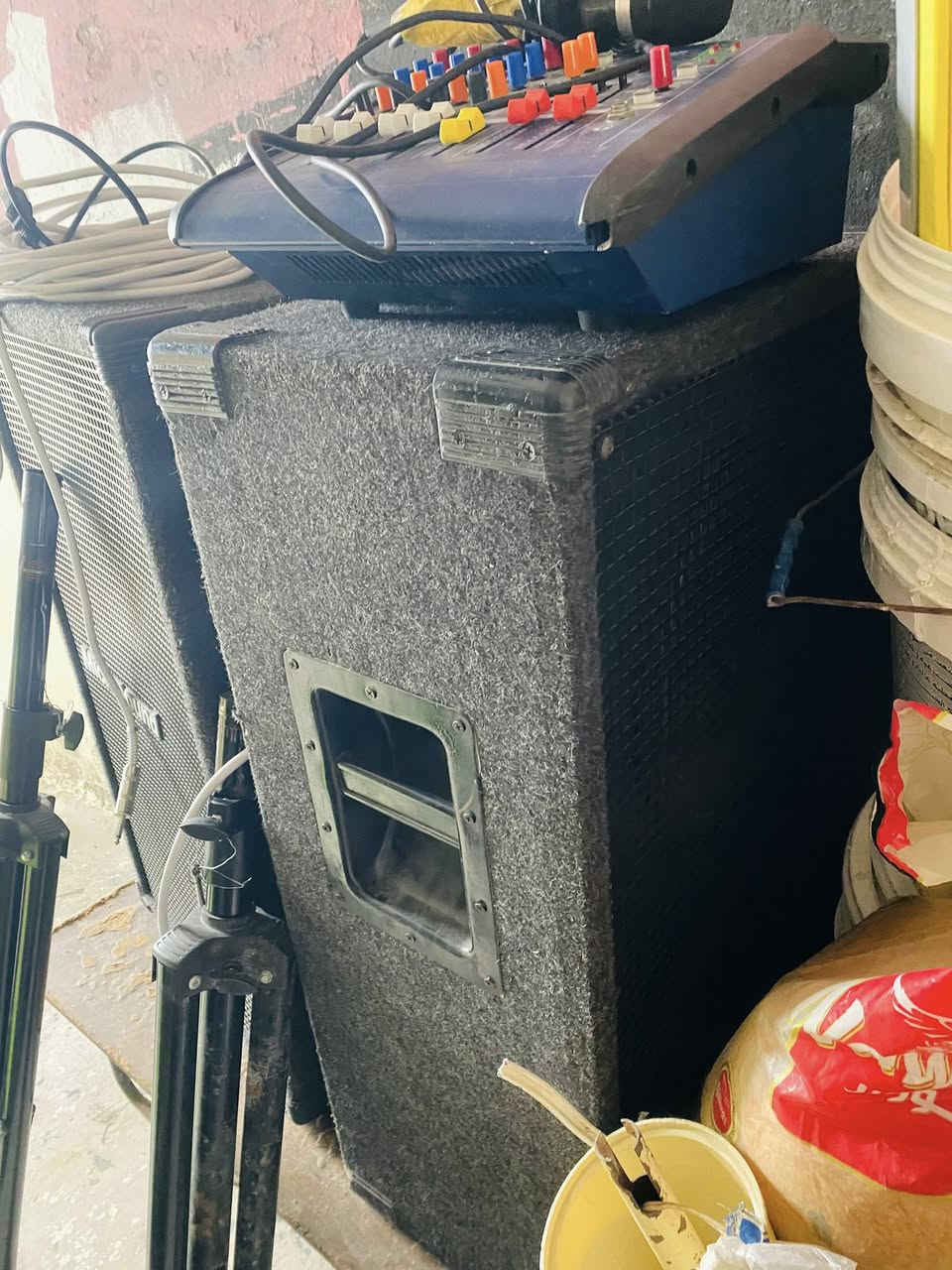 زوج السماعات مكسر مايك للبيع/السعر650 /***********
￼
