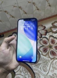 أيفون ١٣ ( برو عادي ) مو برو ماكس 😒😅 الذاكرة ٢٥٦ غيغابايت  البطارية ٨٥...