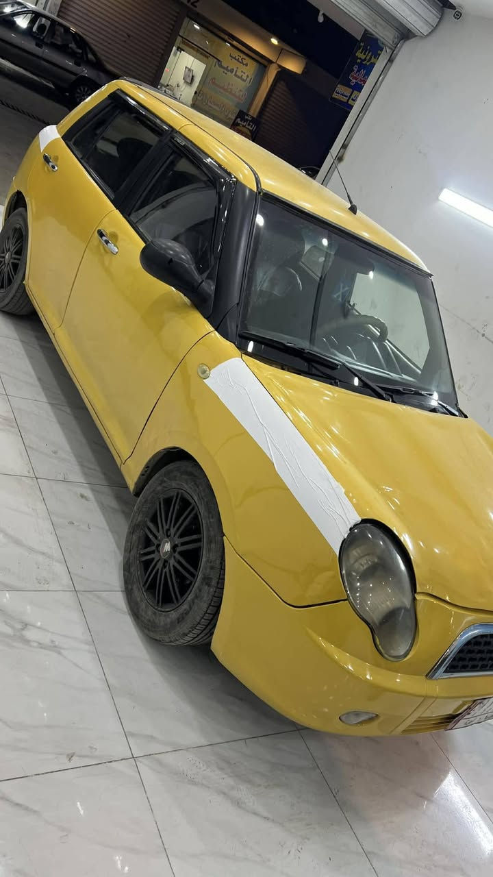 السلام عليكم ليفان مستر بن رقم نينوى الماني سنويه جديده لي 27 هيئة غرامات صفر موديل  12 صاحبها شرعي موجود شرط وكاله تحويل محرك كير شرط بيها كاربون بيها مكانات صبغ انطيك احزام بدون دواخل بيها طخه خفيفه براس شاصي طخم امامي جديد تايات جديد كهربائيات وايرمنيه كلها شغاله سعر مناسب جدا سعر على اتصل رقمي *********** اسيا ***********
