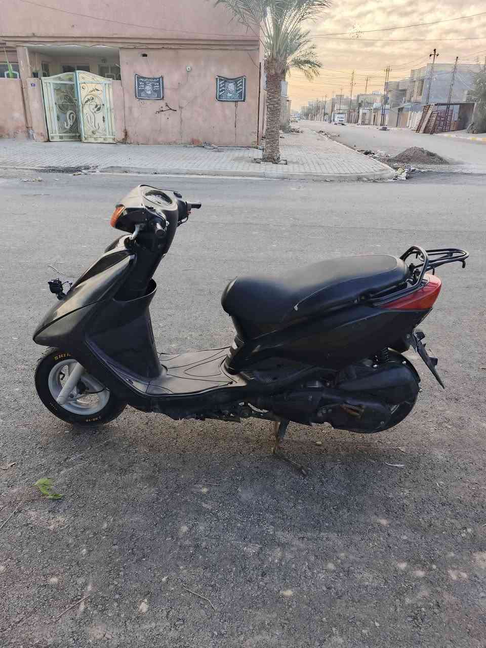 سلام عليكم اگزز للبيع نوزل سكليتر خطين ستان كهربائي مكينة نضيفة شغالة سلف هندر باتري جديد رايدهة ب400 وبيهة مجال مكاني الحسينية الراشدية رقمي ***********
