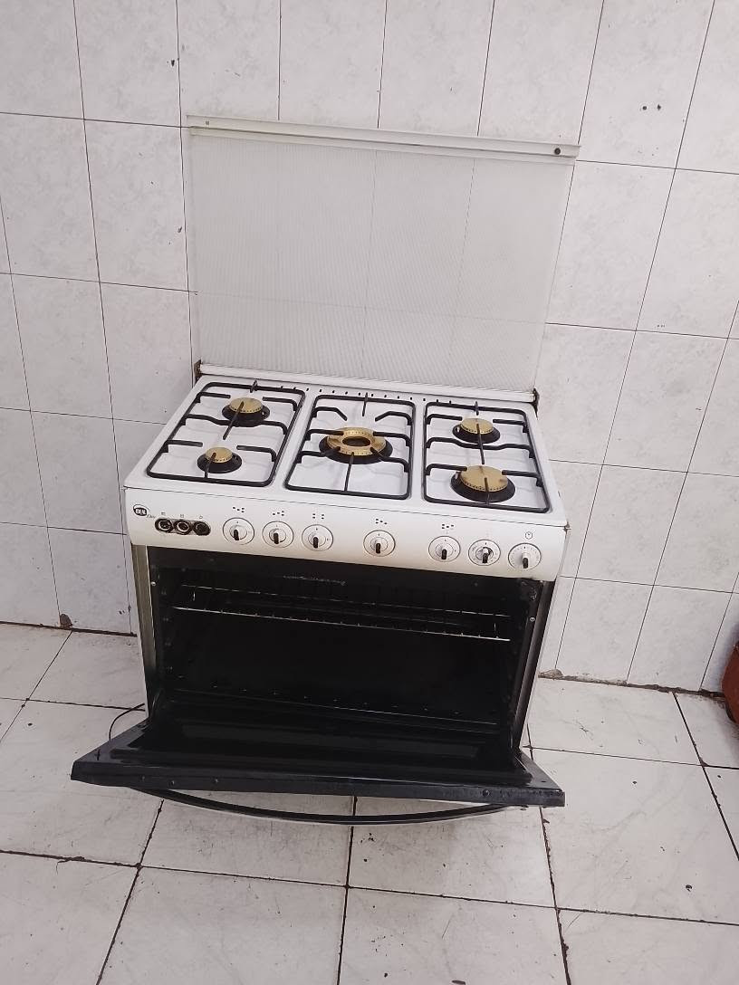 بدل غازك القديم بغاز شبه جديد ايطالي اصلي
 قياس80سم ودفع فرقيه🔥 55دينار🔥 شامل التوصيل للتوصل وسام 🏅
0781341025 الرصيفة, محافظة الزرقاء


**إذا كنت صاحب هذا الإعلان وتريد حذفه لأي سبب، رجاءا أرسل رسالة إلى الدعم الفني**
