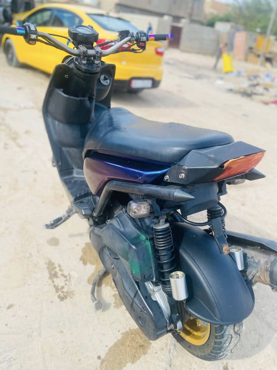 جبلي كفاله عامه دراجه خير من الله مانقصها شي شغل او اطلع كهربايات كله شغاله شلعه او معدل حلوه 
دراجه لعابه 
بيها بكلايات R8
او بعد بيها غراض هم 
السعر مليون بيها مجال شراي خابرني تدلل 
العنوان حي المعامين ***********
