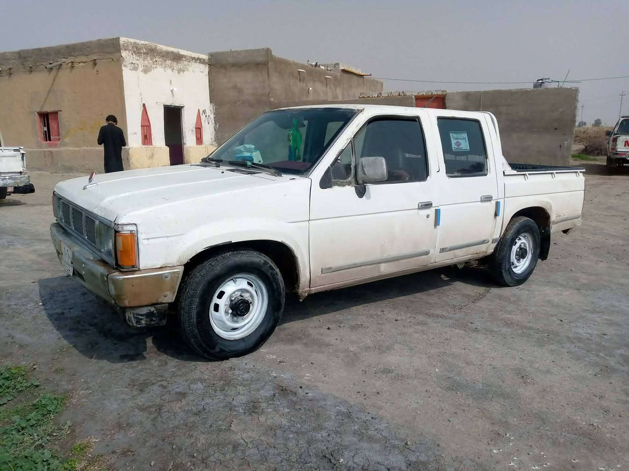 سلام عليكم للبيع نيسان 89رقم ميسان مشروع وطني سنويه جديده2028 محرك كير وشاصي مكفولات لشرط سياره حلوه جاهزه من كلشي كهربابات شقاله حداديه مسجل كله جاهزه سياره مالت جناي شرط بلاديه مامصبوقه مكفوله كفاله ماعده طخه بصيطه بيه ولباقي لفحص سعر 32وبيه مجال *********** مكان سماوه مكلف بنشر خابر صاحب سياره
