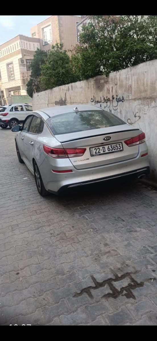 السلام عليكم اوبتما موديل 2020سنويه جديده رقم اربيل بدون ايرباك حادثه كلش خفيف قطعه وحده مكان السياره الاعظميه ***********
