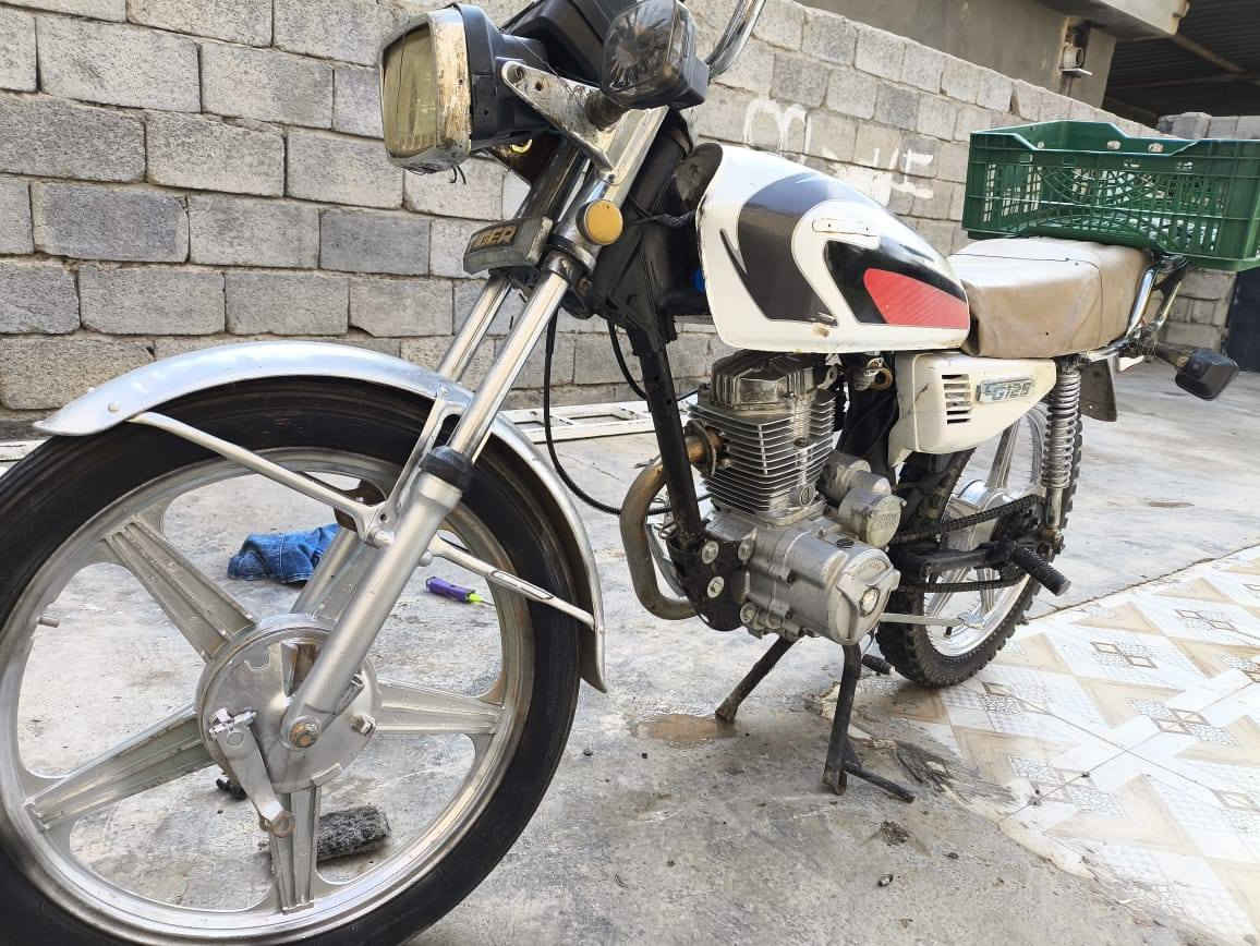 السلام عليكم دراجه سيفان للبيع
مكاني الوجيهية
للاستفسار***********
