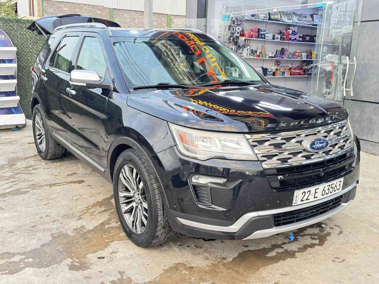 السلام عليكم  صلي على محمد و ال محمد
للبيع فورت بلاتينيوم اعلى فيا بل فورت  1 / 1 رقم اربيل بسمي و تحويل ثاني يوم سنوية تسقط سنه 2030 

‏Fort Platinum 2019 Sport 
7 راكب 
محرك 6 سلندر حجم 3.
Twin turbo 🚀
بصمة ابواب و بصمة تشغيل
قيادة ذاتية
رادار امامي 
رادار توقف ذاتي 
مرايات قلاب 
كشنات جلد تدفية  وتبريد
كشنات الخلفية كهربايي
ستيرين هيتر
تحكم ستيرين فول  
صندوق شفط وجلاق
مرايات جوانب هيتر
شاشة حجم كبير  ماركة سوني
حساسات خلفية وامامي اصل 
اشاير بالمرايا الجانبية 
لايتات امامي عدسة مع بلوجكتر دعامية
كشنات الامامية فول كهرباء مع ذاكرة لكشن السائق
كود خارجي للقفل على باب السائق
سكليتر كهربائي مع تحكم ستيرن بالجهتين
سستم صوت SONY متكامل مع 8 سماعات داخلية 
تبريد ثلاث قطع امامي وسط خلفي
منافذ AUX, مع اربعة منافذ USB  مع تقنية ربط جهاز ستلايت على السيارة مع منفذ رام ذاكرة ورام خرائط GPS مع منفذ كهرباء 110فولت 
الاضائة الداخلية 12 لون 
نظام الاوامر الصوتي اثناء القيادة 
سياره فول للاخير وجديده
السيارة كلين تايتل
السيارة  تحويل بنفس اليوم 
سنوي و رقم كلها جديد 
بعد بيها مواصفات..
حادث السياره فقط نصف الصندوق و مرفوق الصور 
النعوان الفلوجة و متوجد بغداد
السعر 190$ و بيها مجال 
الاستفسار الأتصال ع رقم 
***********
***********
