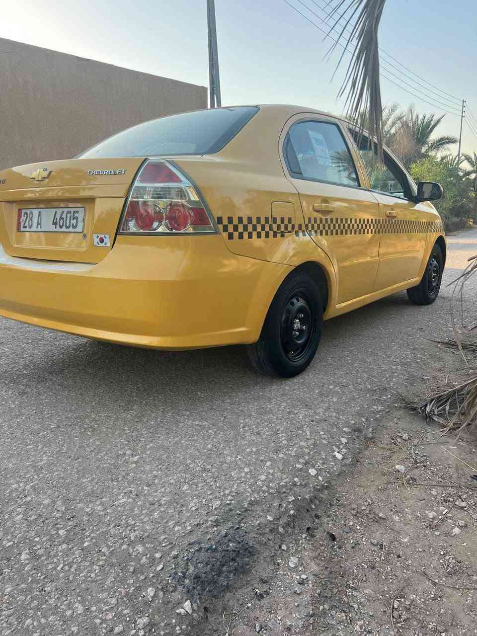 افيو مديل ٩ خليجي رقم الجديد مصفره مرور وهيئه صبغه جديده اصل ابيض محرك مسكر حاويه كير عادي  تخم تاير ادامه كامله بانزين قوايش حداديه جديده سياره جاهزه مال جناي (نقص فقط تبريد) مكاني نجف مشخاب السعر(43)وبيه مجال لشراي يتصل بيع فقط (***********)
