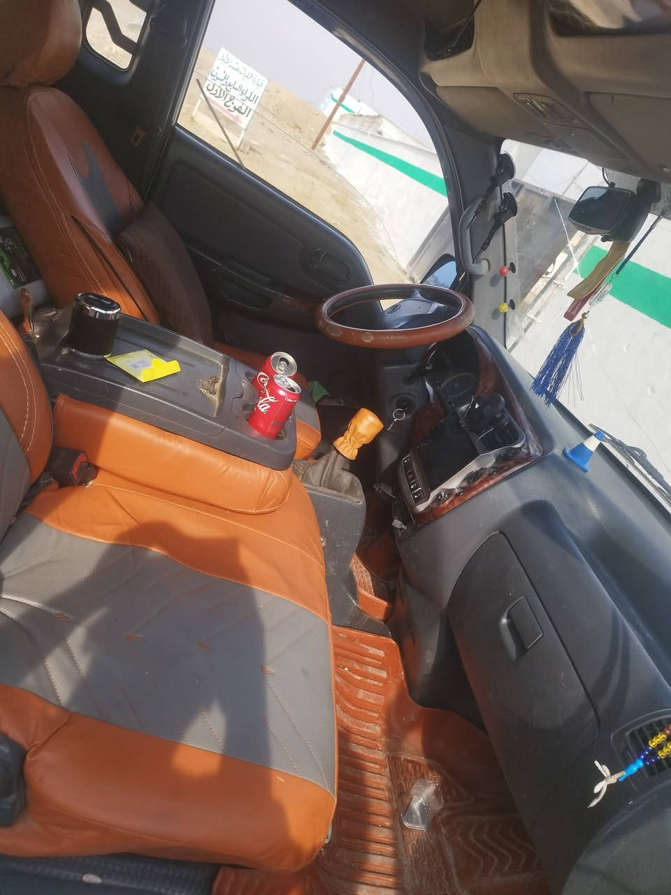 سلام عليكم  كيه بنكو اثري لبيع موديل 2007 محرك 3000 ستاركس مفتوح  كيه حلوه او كاعده بس بيه خياس بل دوسه فقط او لشكل احله من لصوره كهربائيات كله شغاله من لدعاميه لدعاميه مبيه اي نقص سياره لا تنقيص ولا تبخير تجي تفحص ع يعجبك مكفوله من محرك او كير او شاصي   بس يرادله تشتغل خياسه لبدوسات فقط ما شالله لسياره مشتغله بشركه خدمه توصيل ما تكعد ولا يوم ولا توكفك بشارع فقط دير كاز او اوفحص دهن مي وتوكل   ماشالله هي محمله تمشي 120 لسياره رقم نكليزي بسم مره تحويل ثامي يوم قفله 80  رقم هاتف *********** عنوان لسياره لنبار قضاء هيت
