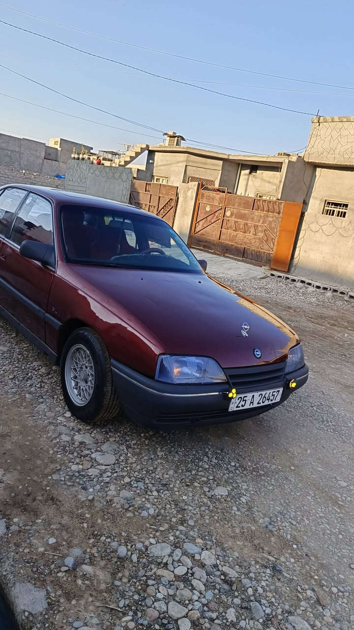 اوميكه رقم كركوك السنويه مشروع وطني 2031رقم دولي هزه جديده دفتربانزين بيها موديل 89كير محرك صدر شرط اسلايت كهربائياة كلها تشتغل كيجات كلها تشتغل بدون حادث صبغ جماليه فقط (السعر28)تحويل وكاله  ابكيفك للبيع ومراوس ((***********))
