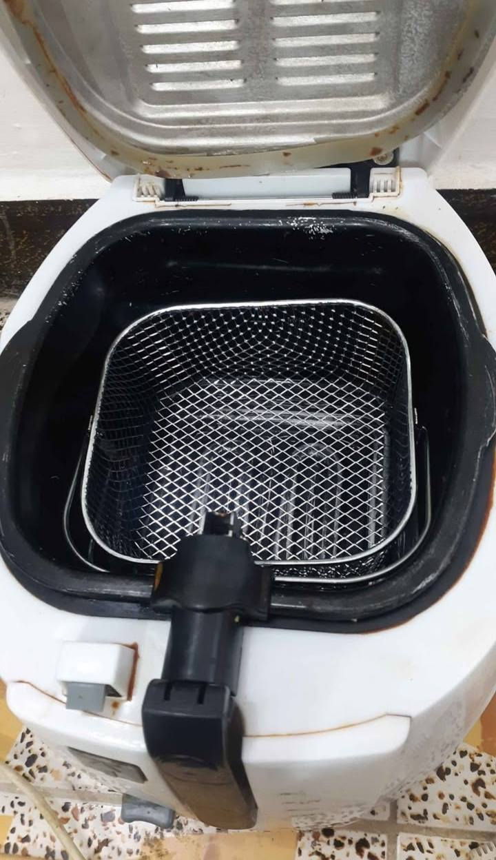 للبيع قلايه زيتيه كهربائيه نظيفه السعرر 20  البصره. ابو الخصيب


**إذا كنت صاحب هذا الإعلان وتريد حذفه لأي سبب، رجاءا أرسل رسالة إلى الدعم الفني**