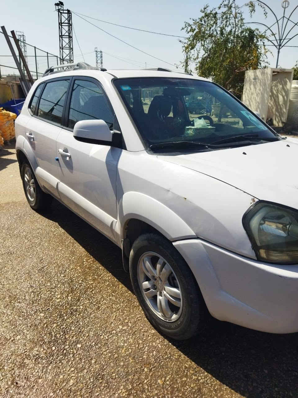 توسان ٢٠٠٨ خليجي بيها طخه بطرف الجاملغ بأسمي سنويه جديده لغاية ٢٠٢٩ محرك وكير وصدر جاهزات مكاني كربلاء ***********.السعر 110
