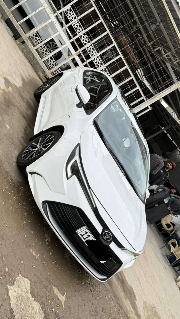 السلام عليكم بيع او مراوس حسب القناعه كورلا موديل 2025 خليجي كفااااااله عامه ماشيه 17 الف حقيقي فول مواصفات للخير وعليها  PPF شاده ب 12 ورقه حمايه الها بصمه فتحه جلد تحكمات كشن احمر وكشن كهرباء وكفاله عامه وفول سعر 149 مكاني بغداد اليوسفيه اي استفسار ***********
