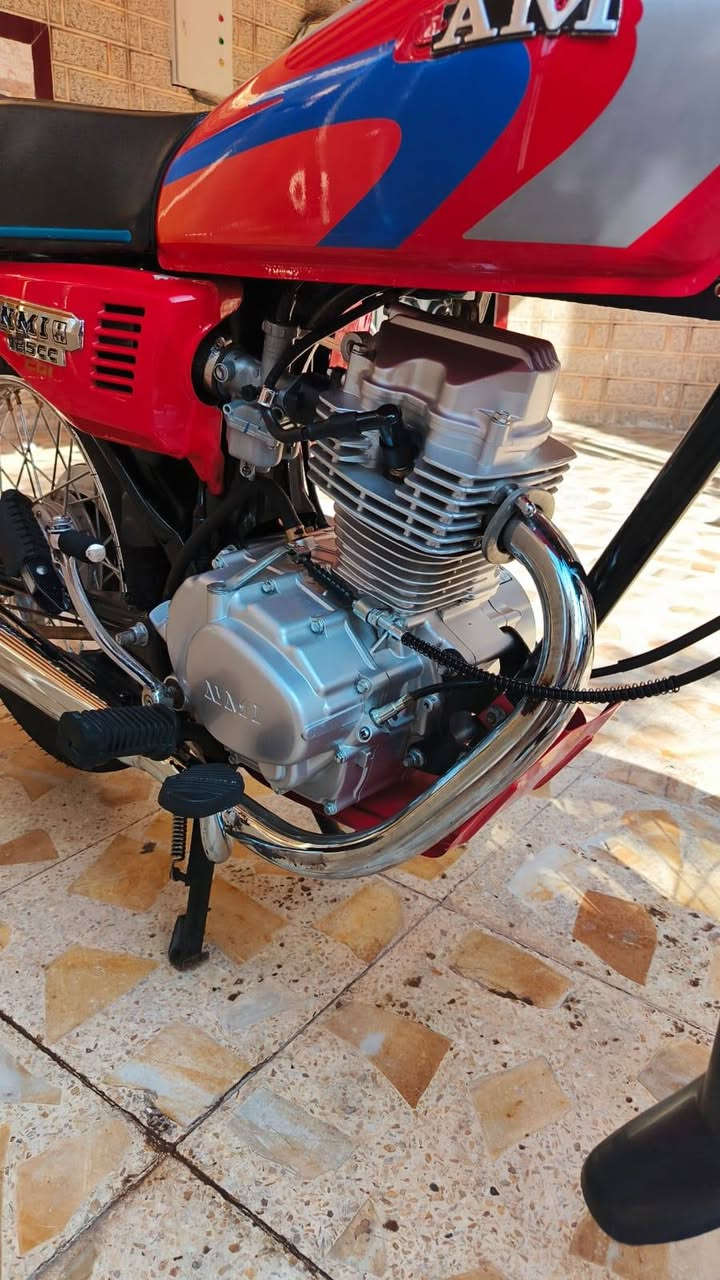 سلام عليكم دراجه للبيع سكنر مودي 2024 6 ورقات صاله شهر من معمره دراجه تعمير شد دينه بغري ما مفتوح بل مكينه سعر خاص و هذه رقمي ***********
