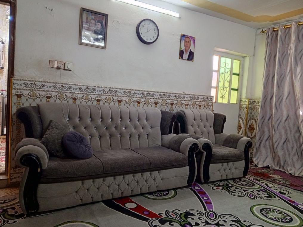 السلام عليكم تخم للبيع المكان الشعله قطاع الرابع التخم 10مقاعد  السعر 175 بي مجال لاستفسار ***********
