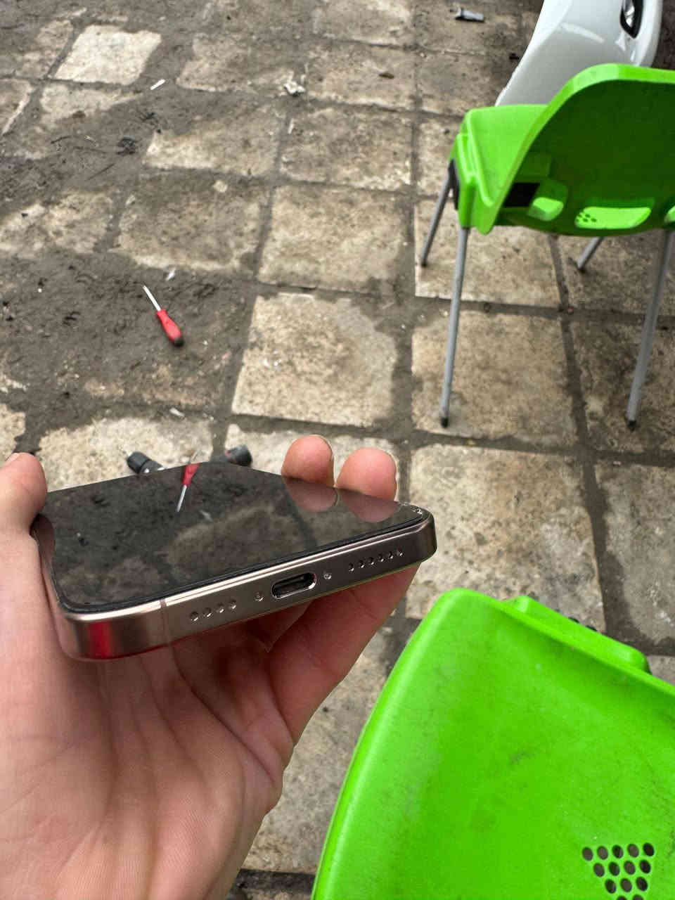 السلام عليكم ايفون 16 برو ماكس ذاكره 256 لون ذهبي المميز بطاريه 92 جهاز نظيف سعره مليون و300 مكاني ناصريه مركز ***********
