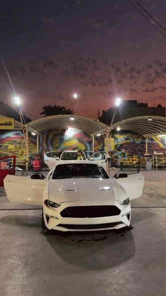 سلام عليكم شباب. 
فورد موستنك GT  
موديل 2020. 
رقم أربيل 
 السياره عليها  داون بايب 
واكس بايب 
عليها لويات أيباخ اصلي 
شباكCS
 لدات تكساس
سستم دوس RTR 
لحيه RTR
وبرمجه كلش قويه السياره 
حادثها خمس قطع صبغ 
صور الحادث واضحه بلمنشور 
بيها نواقص كلش بسيطه  
مكاني بغداد 
للتواصل والاستفسار 
***********
