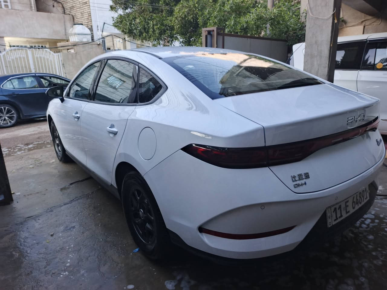 السلام عليكم بي واي دي كن بلاص 2025 زيرو بسمي عله كد الترقيم ماشيه رقم بغداد بسمي
داخل ابيض مكفولة من الضربه والصبغ والبارد والخدوش والرصعات
غراضها كامله كفاله عامه
السعر 17800 عراقي مرقم بغداد كامل 

***********
