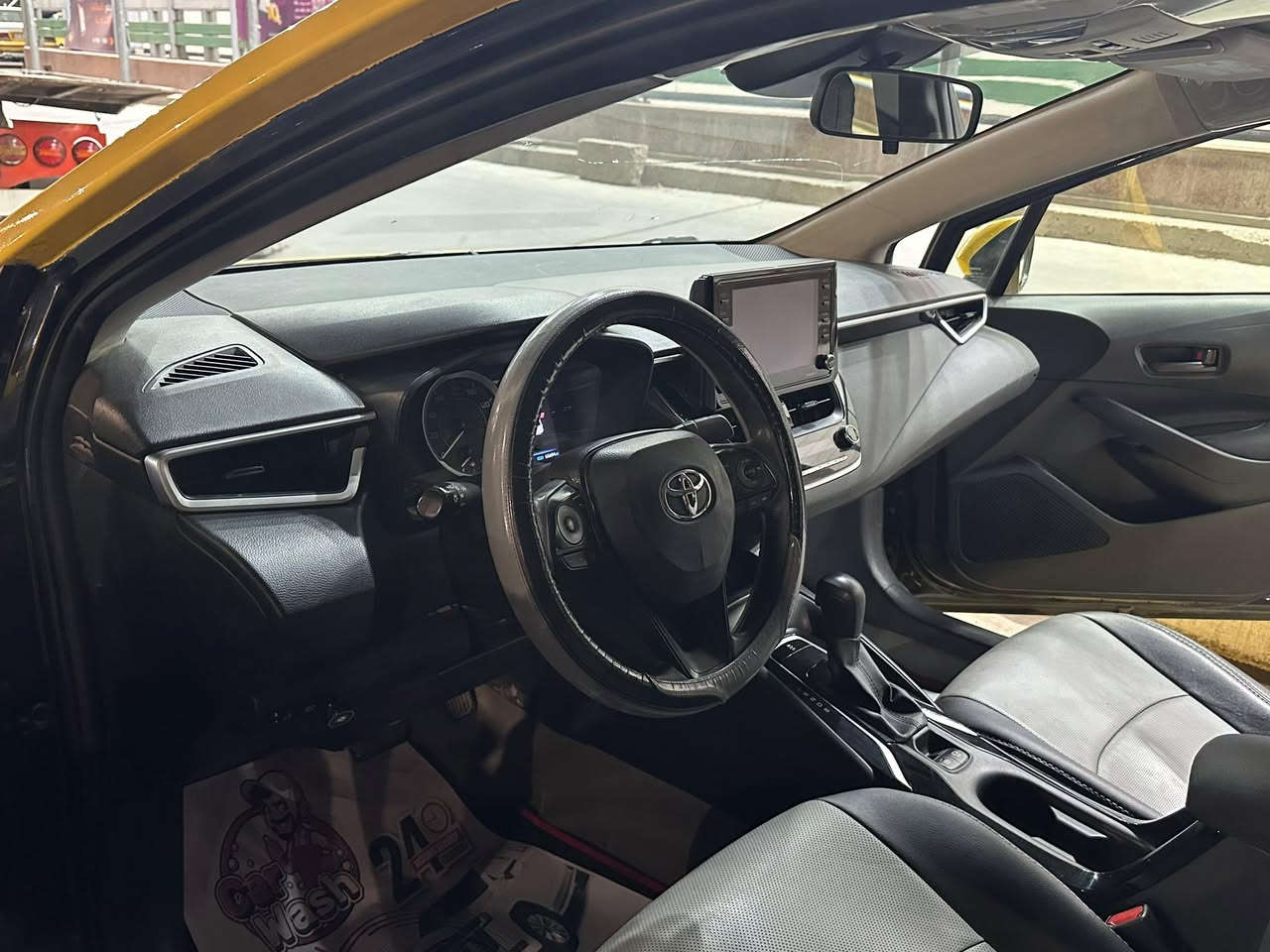 السلام عليكم    ًللبيع كورلا وارد امريكي موديل 2022حادثهه موضح بلصور وصارت عندي طخه خفيفه بل بابتين عكس السائق بدون فتح وبدون دواخل بيهه منظومه غاز ماشيه ٦٥الف مكاني بغداد السعر ١٦٣للاتصال ***********
