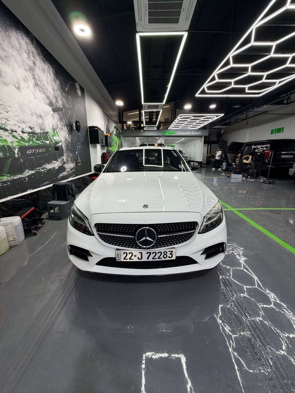 مرسدس C300  موديل 2020 رقم اربيل حادث فقط جاملغ امامي بدون ارباك مواصفات ام جي ماشيه 71 مايل
مكان بغداد شارع فلسطين
 
***********
***********
