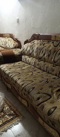 كنب • مقعدين • ٤ كراسي