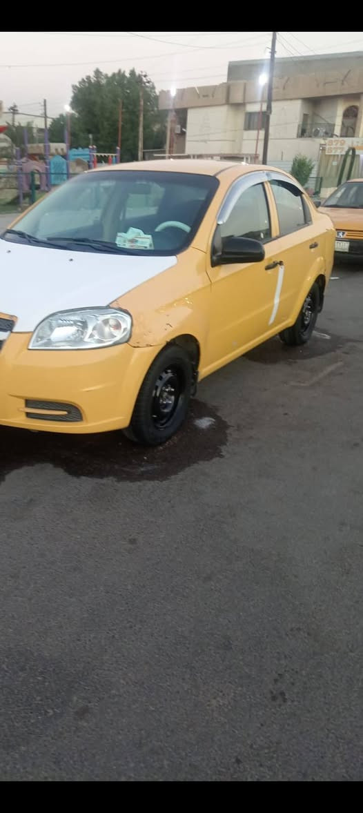 افيو 
موديل 2011 
وارد خليجي 
الشركه العامه 
كير عادي 
السيارة نضيفه 
رقم بغداد الجديد 

مكان بغداد الكرخ 
***********
