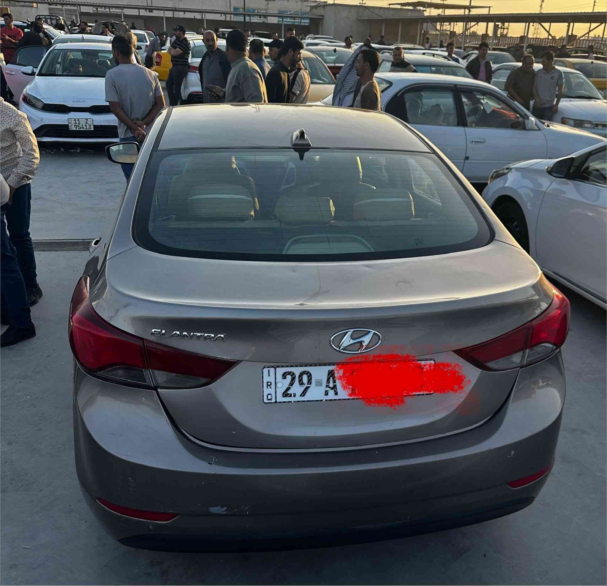 الالنترا ١٦ وارد امريكي مكينه ٢٠٠٠ دوش بيها باب مبدل سياره حلو وكاعده سعر ١٠٥ نهائي  واسط الكوت وباقي التفاصيل الاتصال ***********
