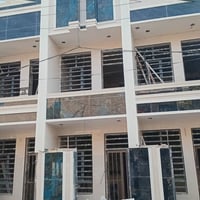 مشتملات للبيع عدد3 مساحة المشتمل الواحد45م واجهة3م نزال15م استقبا ل وح...