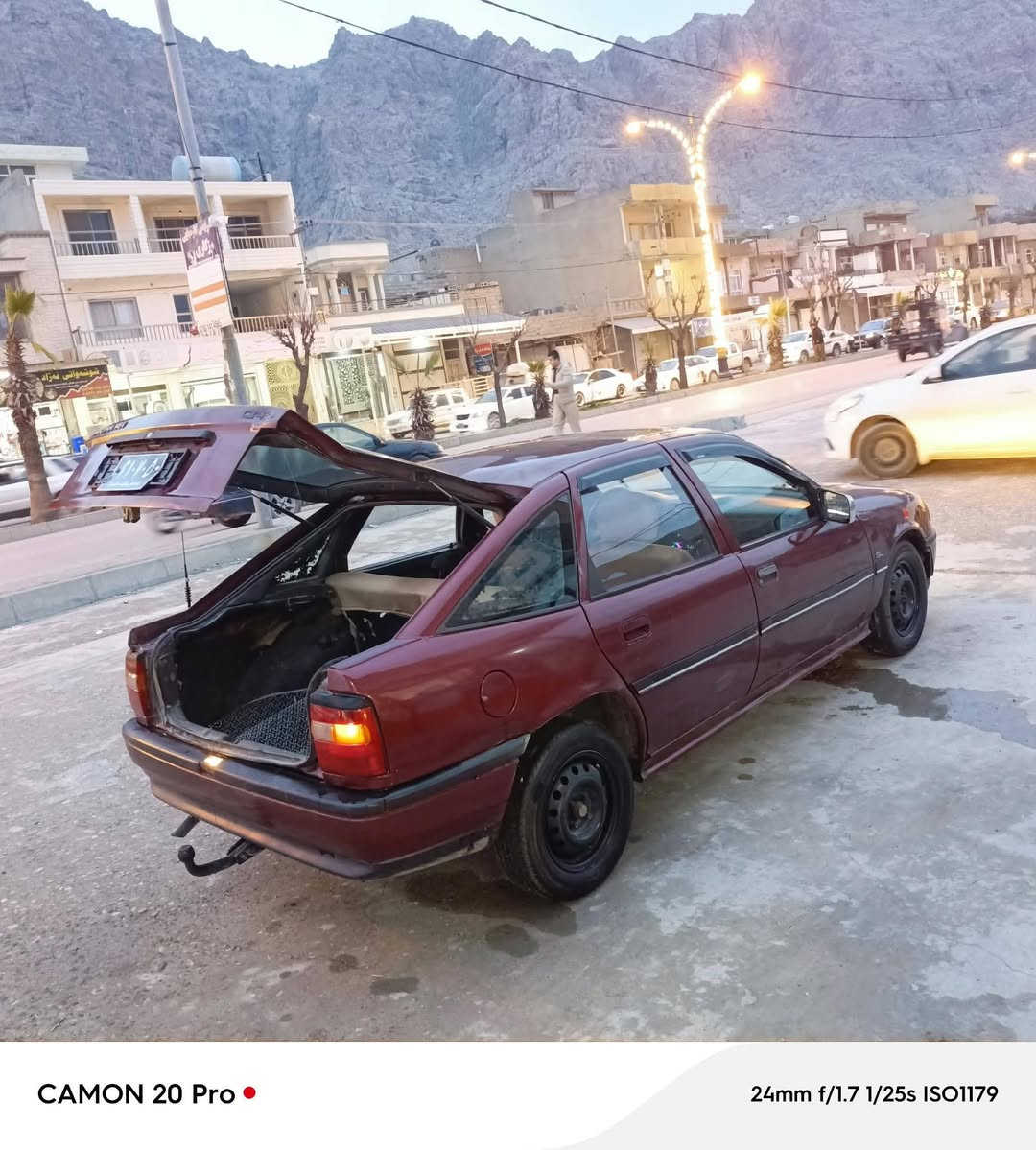 سەلامو عەلیک ئەم ئۆپڵە بۆ فرۆشتن مەکینە 18 بێ خایس بەشەرتی ئەوەی خایسی نەبیت بەشەرتی کێڕو مەکینە بەشەرتی وەستا لایت کەرمی فڵجە هەموی مەزبوتە علوجە ماڵی مەدەنی بەشەرت سعریشی 15وەرەقەو معامەلەیەکی کەم ***********
