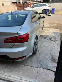 �🔥 كيا فورتي كوب 2015 – شكل رياضي وسعر مناسب 🔥🚗  إذا تدور سيارة شبابية...