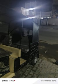 شباب تكتك للبيع رقم المكان بغداد لعشب سعر 4و200رقم 07735407748