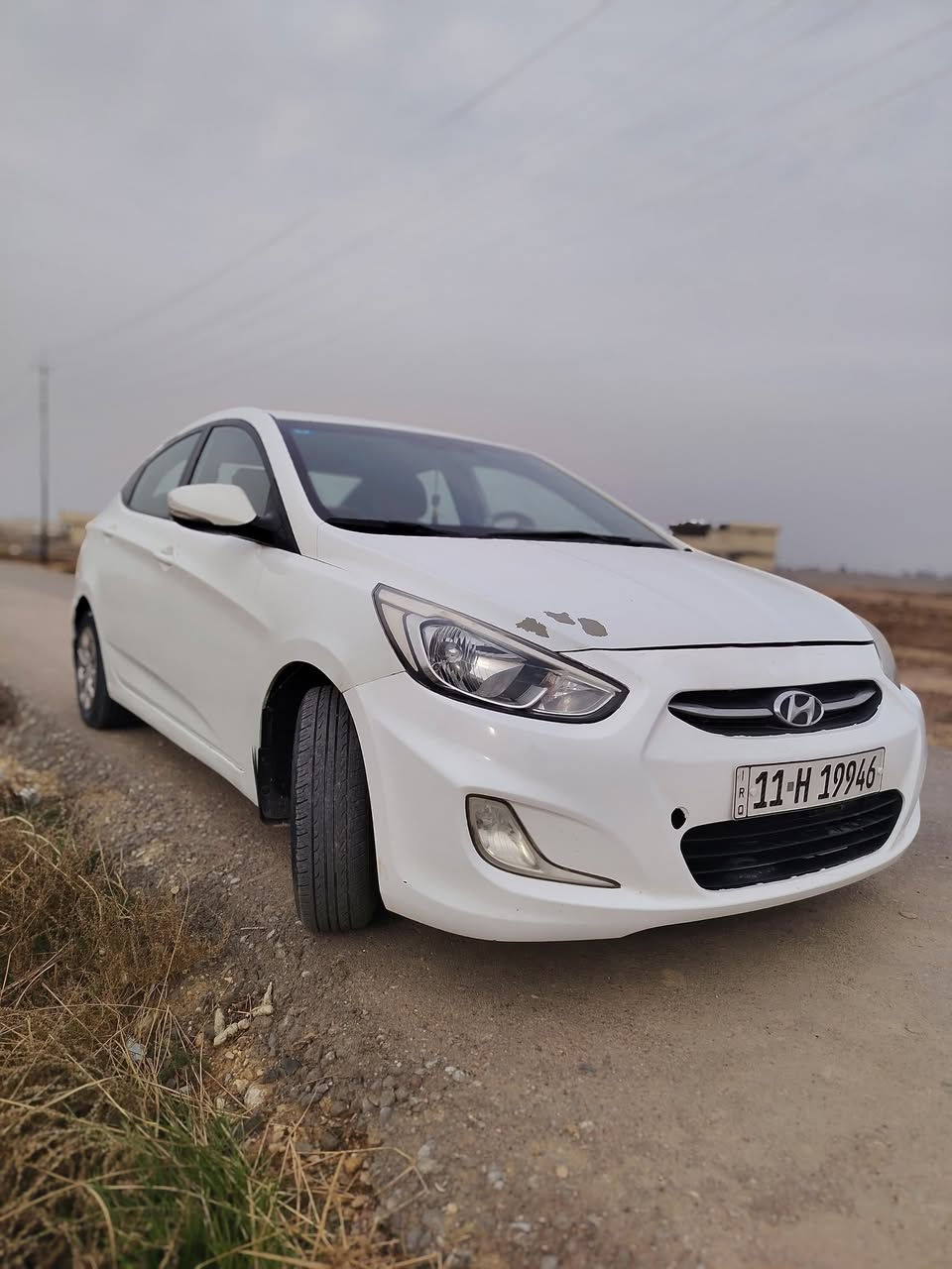 🚗 للبيع هيونداي اكسنت. 
📍 الموديل: 2016
⚙️ المحرك: 1600cc
كير أوتوماتيك
السيارة نظيفة ومرتبة تبريد + تدفئة شغال 100%
رقم  بغداد الدولي للسنوية بسمي. 
السونار مرفق وية الصور. 
ماشية:125km 
💰 السعر: 110$ قابل للتفاوض. 
📞 الاتصال/***********
