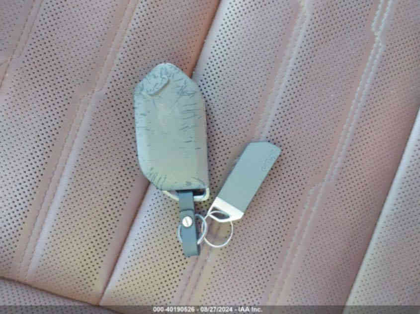 السلام عليكم 
للبيع كيا تيلرايد موديل 2023 sx اكس برو اعلى فئه  سعر30الف وبيه مجال كامله
الموصفات 
فتحتين
تشغيل عن بعد 
كشنات كهرباء
كشنات خلفي امامي تدفئه تبريد
لد ابواب
رادارات امامي خلفي  جانبي
حساسات
جنطه كهرباء
تحديد مسار
توقف ذاتي 
‏دادا شو 
‏لدى أبواب
‏خمس كاميرات
‏تبريد بيانو
‏كشنات خلفية كهرباء
‏كاميرا مراية
‏نقطة عمياء  
‏بعد بية هواية موا د صفات السيارة العنوان بغداد
***********
