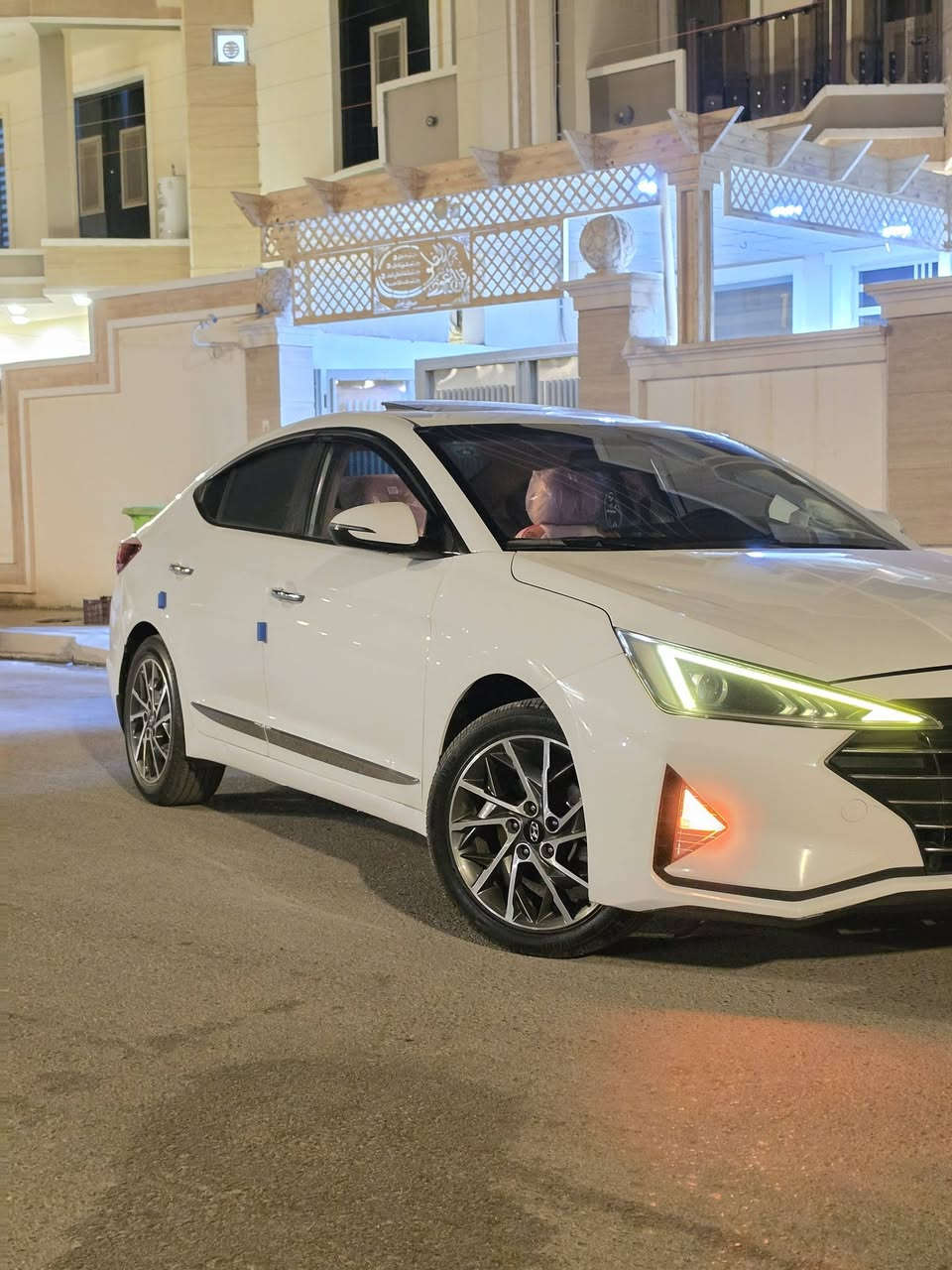 السلام عليكم النتره للبيع موديل 2020 وارد خليجي جداً نضيفه فتحه الداخل صاج التبريد قطعتيت بيه صبغ باب الصايق و شبرين بالجاملغ الخلفي  فقط للتواصل واتساب*********** الموقع الفلوجه السعر 145 محرك 2000

