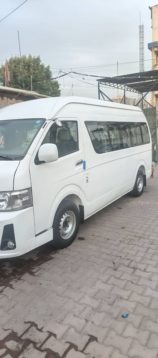 سلام عليكم جنبي للبيعh2 موديل 13 مكينه مكينه كوستر كير اكسل هايسه صدر امامي خلفي هايسه جديد منضومه غاز ويل هايسه تخم تاير جديد سياره معمره دواير بيه ضربه بربع بطويله موضح بل صوره ومعمره  بجم محدث هايسه  مكاني بغداد رقم الإنكليزي الجديد بغداد 120.. رقم الهاتف الاستفسار على الرقم ***********
