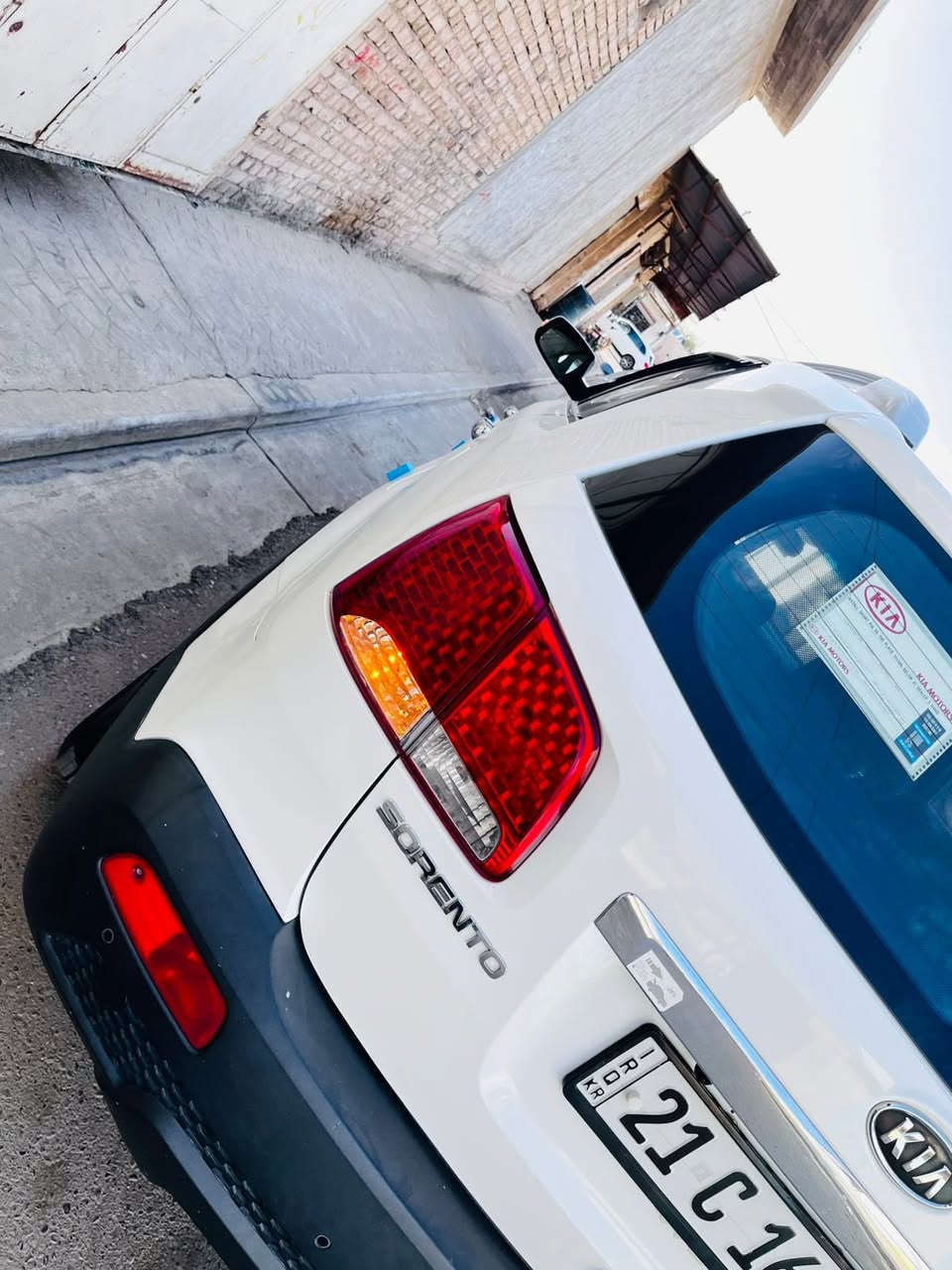 سلام عليكم البيع
سياره سورنتو 
     خلجيه 
موديل 2012
مكينه وكير جديده 
صدر وتايرات جديده 
سياره مال بيت ربع مذبله 
السياره مكينه 4اسلندر 7راكب 
تبريد خير من الله 
السياره باسمي تحويل ثاني يوم 
مكاني صلاح الدين قضاء بلد 

الاتصال ***********
