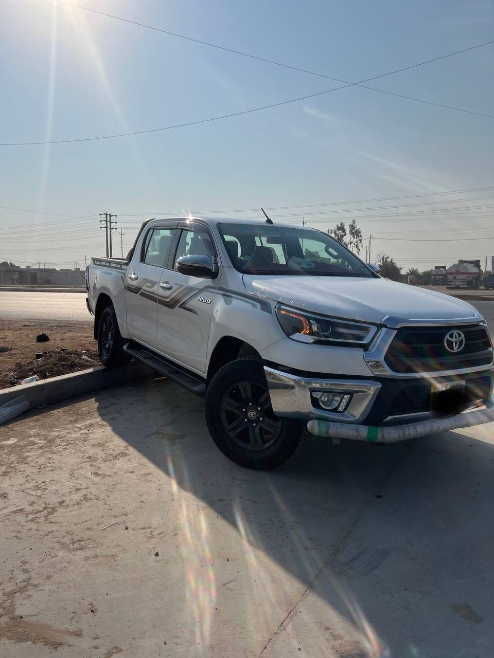 السلام عليكم ورحمة الله وبركاتة
من رخصة الادمن   تويوتا هايلوكس
•موديل 2021 سعودي
•فول واحد/واحد
• الفئة SAS 
•المواصفات
•ترحيب عند الدخول
•3 وضعيات قيادة
•تحكم بل ستيرن
•أشاير بل مري
•عدادات دجتل
•شاشة كبيرة
•شاشة صغيرة لتبريد
• نظام(ABS) 
•نظام الدفع 3 وضعيات  4×4 وبيها دفع خلفي ودبل ثكيل
•وكشنات تدفئة تبريد 
•وتدفئة ستيرن
•تبريد أمامي خلفي
٠وبعد بيها هواي مواصفات معروفه مواصفات ال SAS
السيارة مكفولة كفالة عامة من عده مكانين بارد ماينشاف بس بل سونار صغاركلش 
البيع نقداً ولامرواس 
السعر ٢٨٥
الرقم ***********
مكان النجف
سيارة جديد
