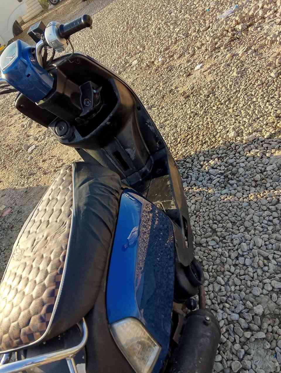 سلام عليكم بوليس البيع سعر 350وبيه مجال المكان الحمزه الغربي ***********
