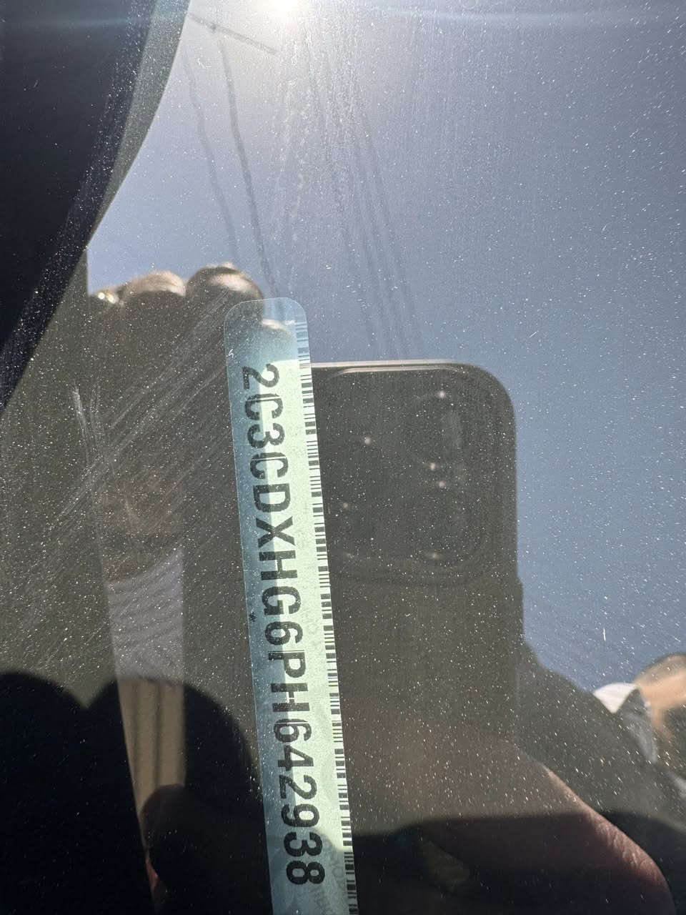 ‏‎جارجر GT plus للبيع 
رقم اربيل ترقيم جديد
‏‎الموديل :
الاصدار الاخير 2023 . (وارد امريكي ) .  
لون مميز سمنتي 
ماشية 14 الف 
السعر 275 ورقة وبيها مجال 💵
‏‎المحرك : V6.  3.6L
•
‏‎المواصفات :  
فتحة سلايد
شاشة كبيرة
تو ويل (دفع خلفي) 
سوبر تراك باك
‏‎* شاشه كبيرة مع نظام ملاحة نفكيشن GPS .
‏‎* سستم صوت الپاين  .
‏‎* ويل 20 GT
‏‎* حساسات مع مانع تصادم خلفي . 
‏‎* تشغيل عن بعد .  
‏‎* محدد سرعة . 
‏‎* بلوتوث . 
‏‎* كاميرا خلفية .
‏‎* دخول ذكي (بصمة) . ‏‎ 

رقمً شاصي من ضمن صور صبغ قطعه وحده فقط 
‏‎•


**إذا كنت صاحب هذا الإعلان وتريد حذفه لأي سبب، رجاءا أرسل رسالة إلى الدعم الفني**