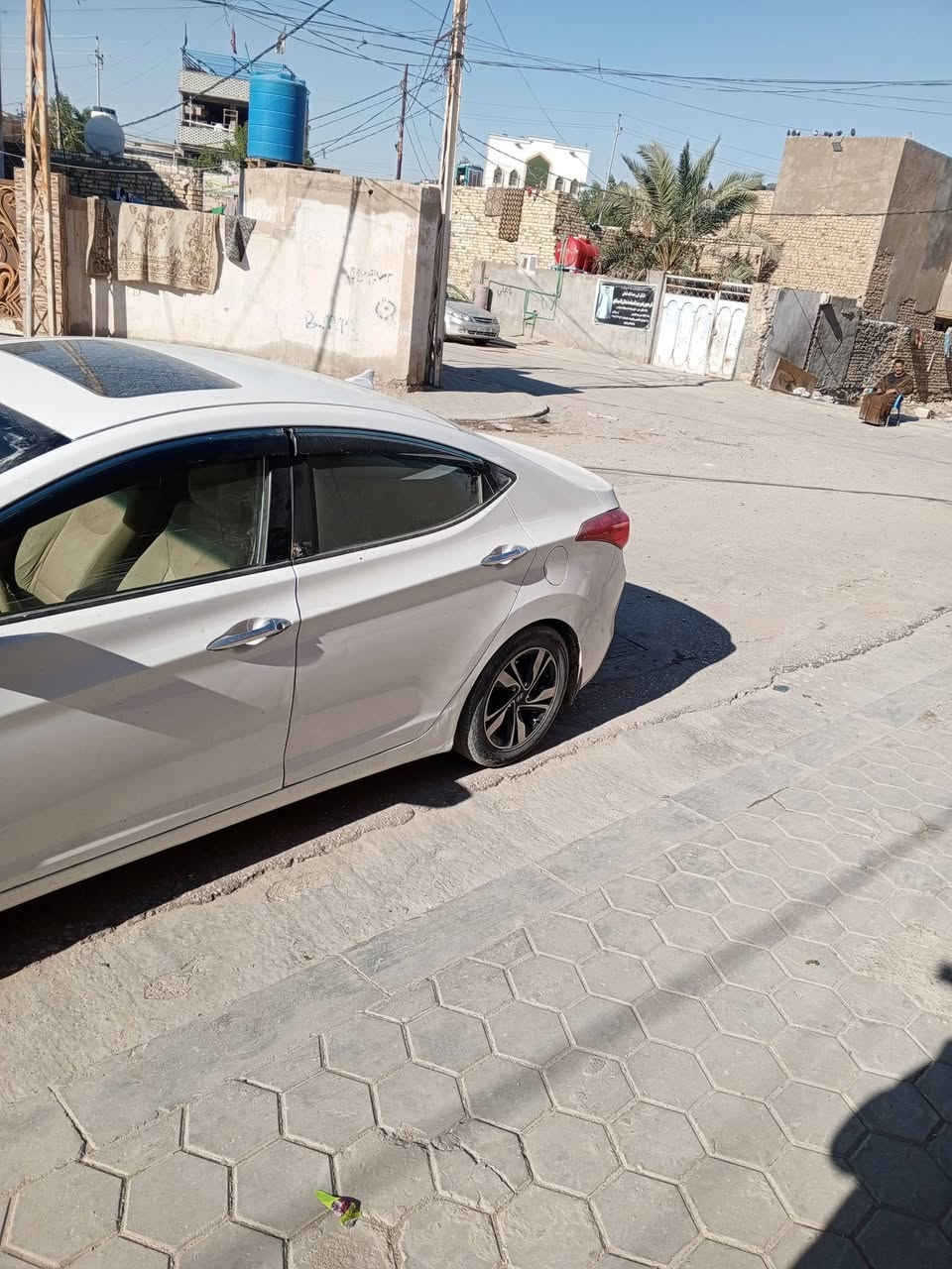 السلام عليكم النترا 2014 باسمي
سنوية 2030 فول مواصفات عدا البصمه بيها شبرين بباب السايق و الدوسه 
السعر 120 و بيها مجال 
*********** واتساب
