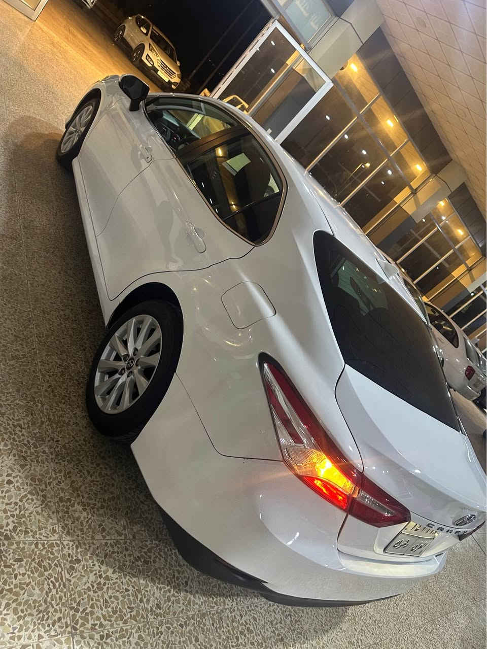 Camry 2019 Le
ماشي ١٢٥ mil  قتعتين نوس بي صبخ ورا سيارا كلين                *********** دهوك, العراق
