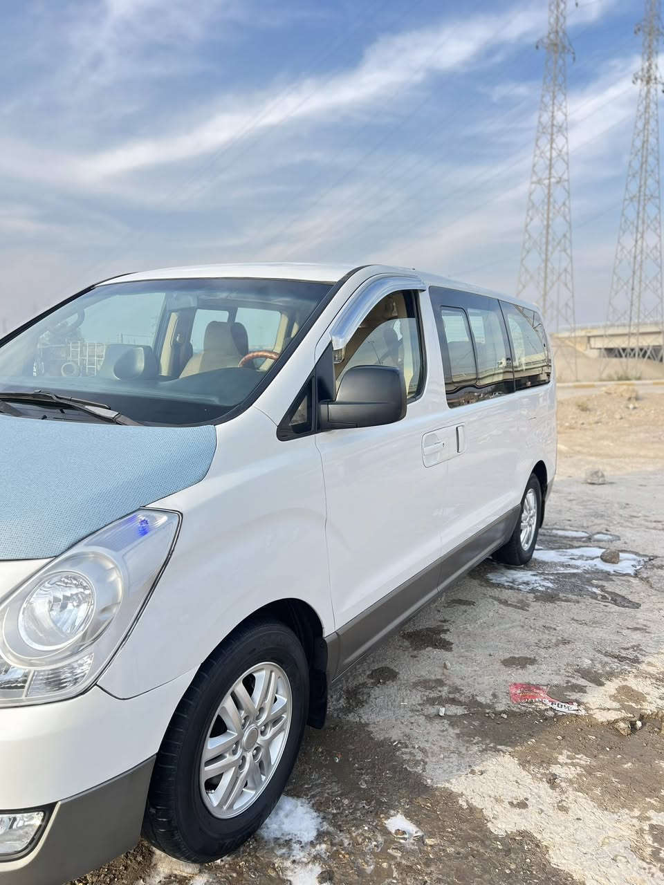 السلام عليكم للبيع ستاركس 2016 مفتوح 
سياره كفاله عامه من ضربه وصبغ بيهاا فقط بنيد مبدل  سونار موجود 
تحكمات ستيرن 
بلوتوث +شاشه+مدخل aux
السياره حلوه متصرف عليه الف جاهزه من كلشي تبريد وحداديه وكير ومحرك خير من الله
 رقم سيارة / و أسط  
 راعيها موجود تحويل مباشر 
..مكان السياره البصرة القرنه ‭ 

0772 716 1245
