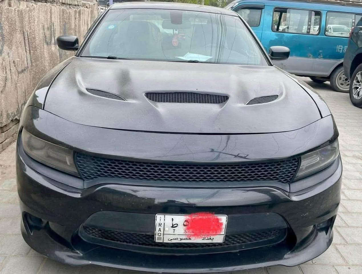 جارجر sxt فول 
موديل:2015
رقم بغداد تحويل مباشر السياره بأسمي
فتحه
كشن كهرباء
كت دعاميات ودوسات srt
بنيد كربون فايبر srt
ويل حجم 18
تحكمات ستيرن

السياره يرادلها شويه ترتيب 
السياره بيهه نقص فريز بيها منضومه تبريد جديده  السياره خير من الله
السياره عليها ادامه جديده مثل ما موضح 
السياره محدث srt بنيد ودوسات ودعاميات 
السياره 6سلندر  /3.6
حادثها:بسيط جداً موضح بالصور بنيد و چملغ خلفي من جهت السائق وبيبان من جهت السائق كلير بدون لغود بدون شواصي
دواخل كلين مابيها اي ايرباك طاك
للاستفسار *********** 
ترهم مراوس حسب القناعه
