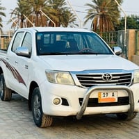 هايلوكس • ٢٠١٤ • اوتوماتيك