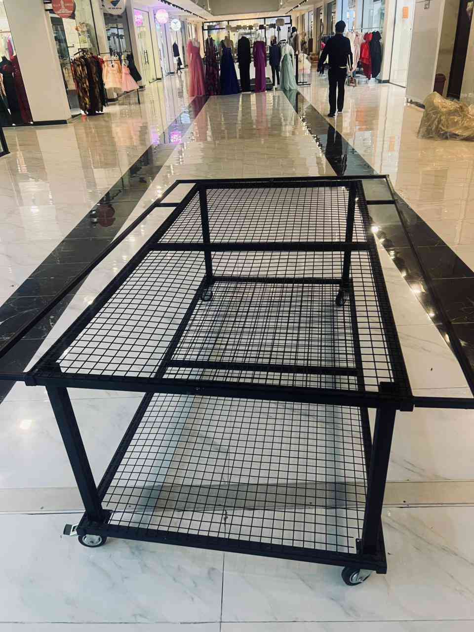 ميز حديد متعدد الاستعمالات
سعره 200 الف 
تواصل واتساب ***********
مكان اربيل مناره
