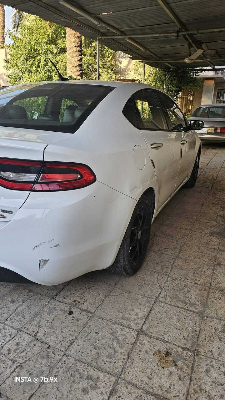 السلام عليكم
دوج دارت 2014 

فول مواصفات Limted مكينة 2.4L رقم بغداد بأسمي 

مكينة وكير بحالة ممتازة

السيارة عليها ادامة كاملة من بلكات نوزلات فلاتر 

صدر وتايرات جيدات

السيارة فول مواصفات بصمة وتشغيل عن بعد وبانوراما واشاير بالمري وكشنات جلد وتدفئة كشنات 

شاشة جبيرة وشاشة دشبول ابضا

تبريد ثلج ومعروف تبريد الامريكي 

السيارة داخلة كلين بس اني بدلت بيها باب خلف السايق نفس اللون اثر طخة وموجودة صور السيارة قبل التبديل 

وكذلك بيها شخط بالجاملغ والباب الخلفي الايمن وموضح بالصورة وبيها ايضا تصليح بنفس الجاملغ 

السيارة جاهزة ومابيها اي نقص 

السعر المطلوب 80 ورقة وبيها مجال بسيط 

مكان السيارة بغداد / المشتل
للاستفسار هذا رقمي 
***********
