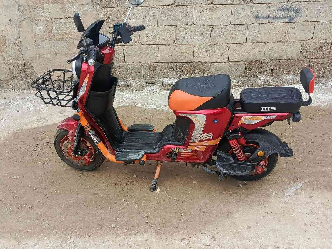 باسكل شحن للبيع اومراوس حسب القناعة وعادي مراوس بانزين موديل 2026 السعر 475 الرقم‏‪***********‬‏
