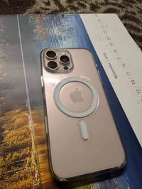 ايفون ١٦ برو ماكس  ذاكره ٢٥٦  بطاريه ٩١  جهاز ممفتوح  ملحقاته كامله  ن...